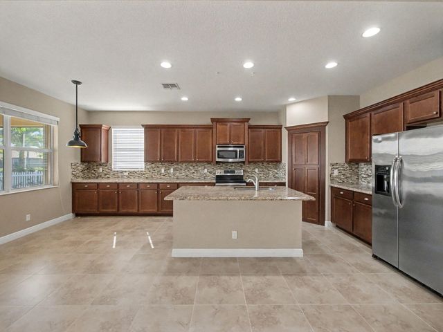 12115 SW Bennington Circle, Port St. Lucie, Port St Lucie, FL 34987