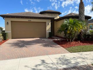 12115 SW Bennington Circle, Port St. Lucie, Port St Lucie, FL 34987