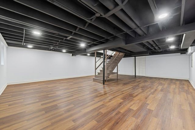 2527 Checker Road, Long Grove, IL 60047