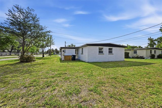 1302 14TH STREET E, Bradenton, FL 34208