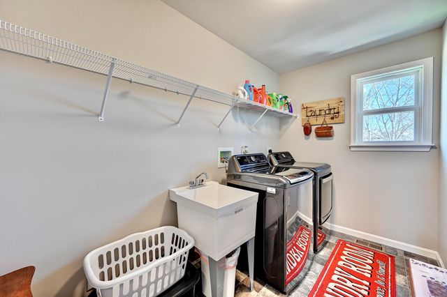 2402 Wernz Drive, Hebron, KY 41048