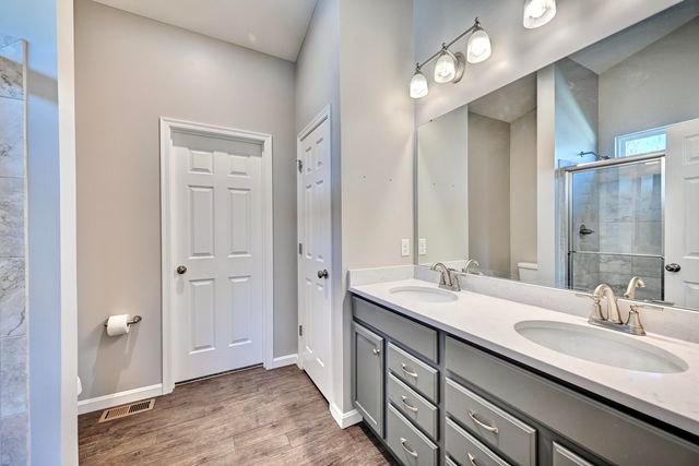 2402 Wernz Drive, Hebron, KY 41048