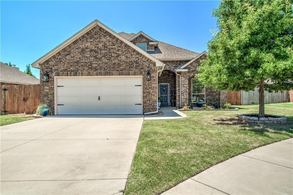 11008 SW 38th Circle, Mustang, OK 73064