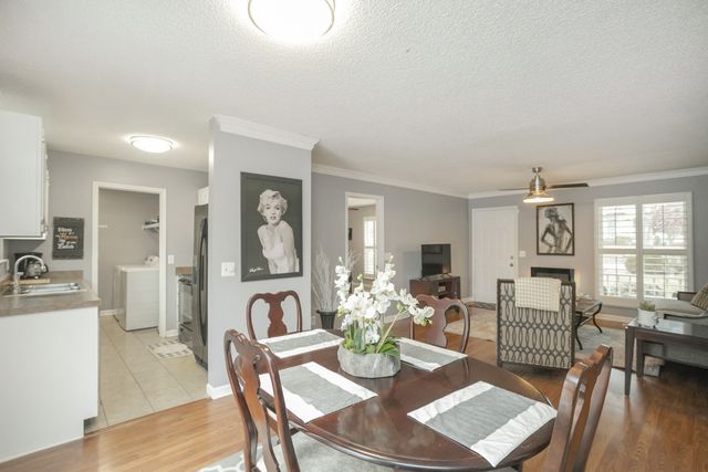 1464 Autumn Knl, Hermitage, TN 37076