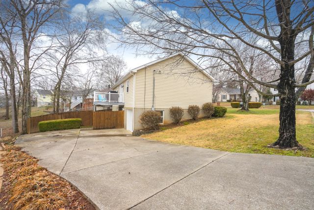 1464 Autumn Knl, Hermitage, TN 37076