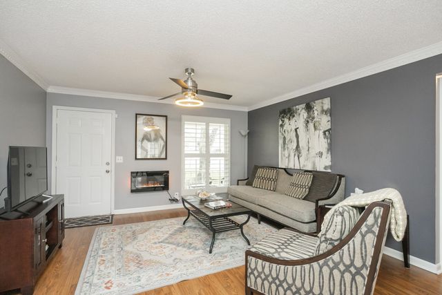 1464 Autumn Knl, Hermitage, TN 37076