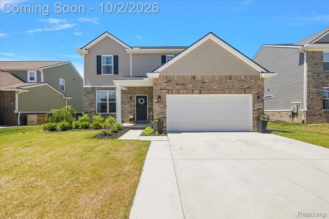 71471 Julius Drive, Bruce Township, MI 48065