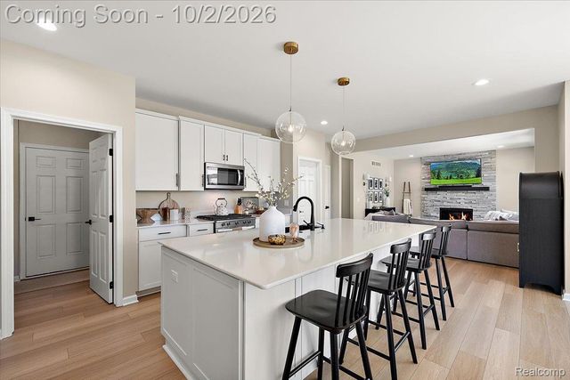 71471 Julius Drive, Bruce Township, MI 48065