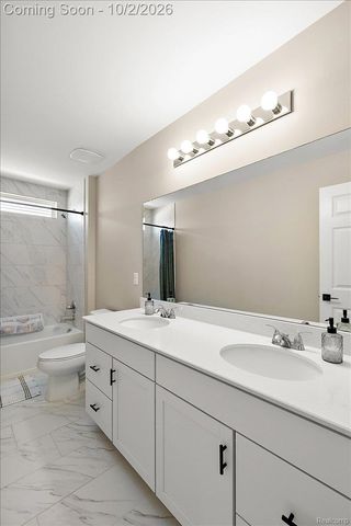 71471 Julius Drive, Bruce Township, MI 48065