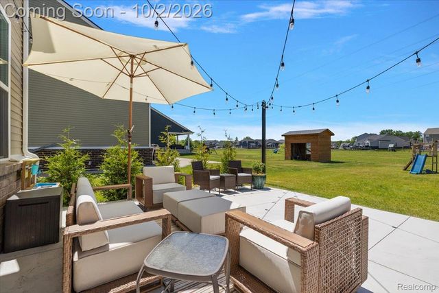 71471 Julius Drive, Bruce Township, MI 48065