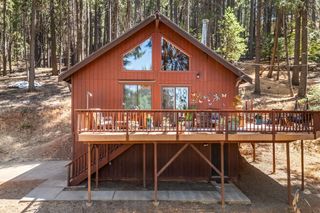 5299 Sierra Springs Dr, Pollock Pines, CA 95726