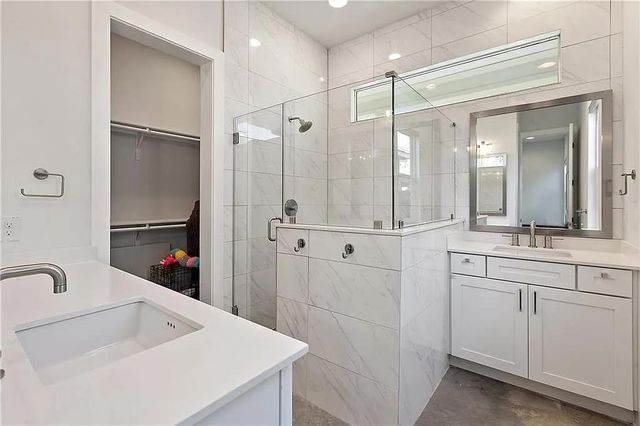 610 W 33rd ST, Austin, TX 78705