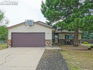 7225 Palmer Park Boulevard, Colorado Springs, CO 80915