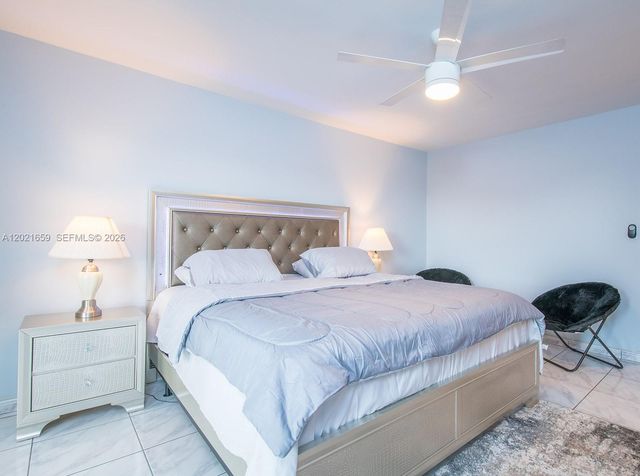 4650 Washington St 502, Hollywood, FL 33021