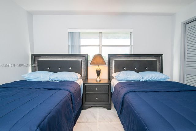 4650 Washington St 502, Hollywood, FL 33021