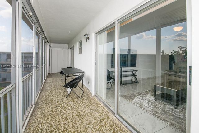 4650 Washington St 502, Hollywood, FL 33021