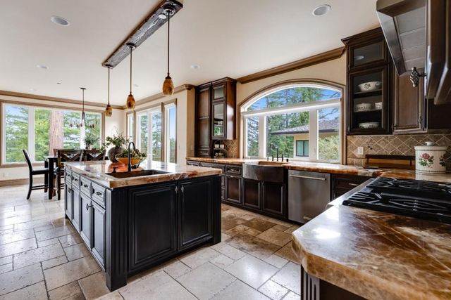 608 Lassen Park Court, Scotts Valley, CA 95066