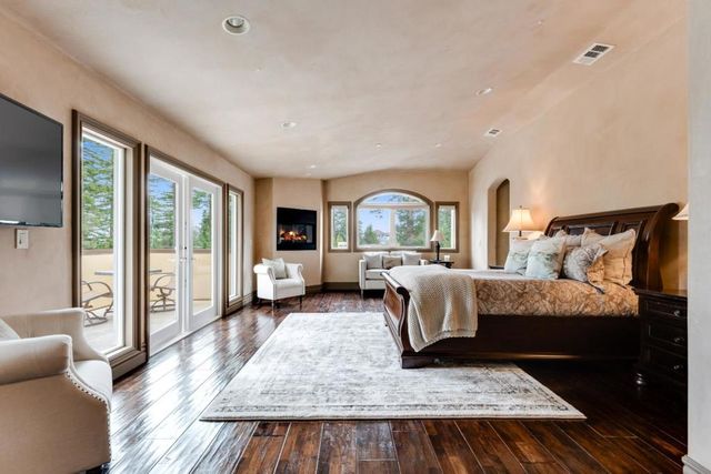 608 Lassen Park Court, Scotts Valley, CA 95066