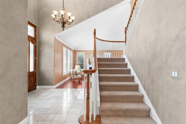 5036 Spanish Bay Cir, Stockton, CA 95219