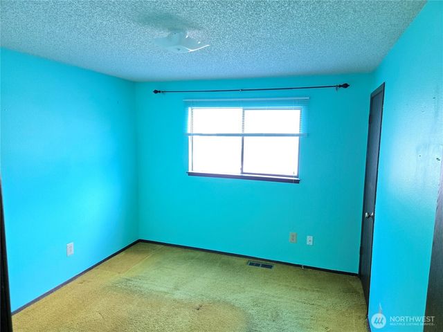6420 141st Street SW, Edmonds, WA 98026