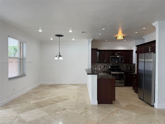 1474 NW 153rd Ln, Pembroke Pines, FL 33028