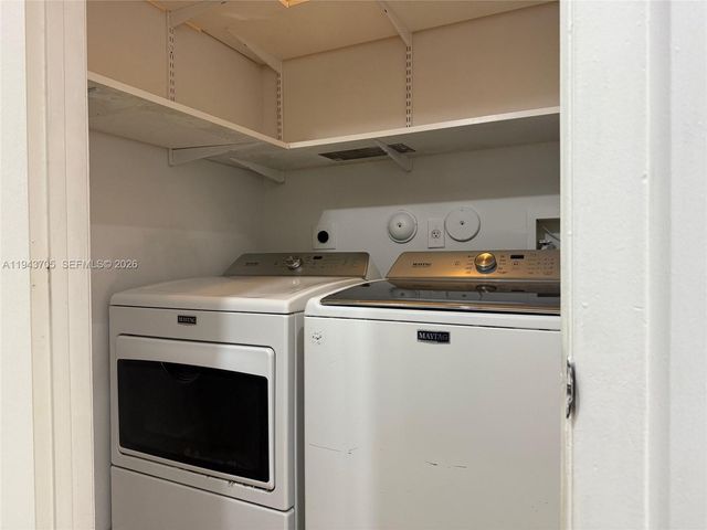 1474 NW 153rd Ln, Pembroke Pines, FL 33028