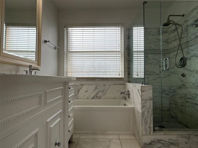 1474 NW 153rd Ln, Pembroke Pines, FL 33028