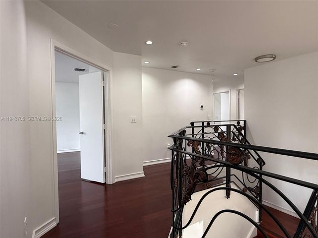 1474 NW 153rd Ln, Pembroke Pines, FL 33028