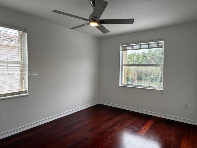 1474 NW 153rd Ln, Pembroke Pines, FL 33028