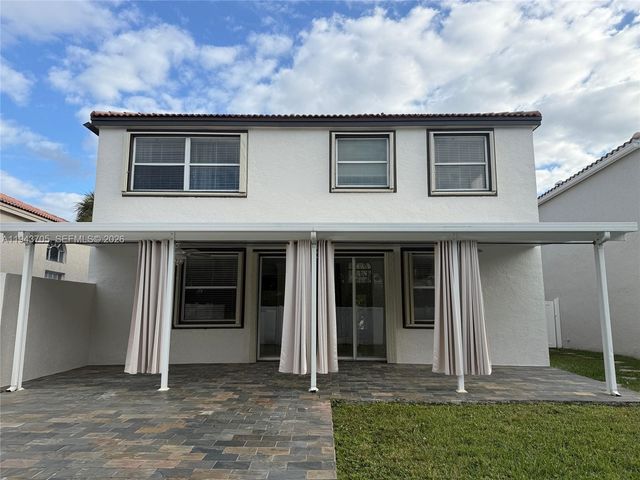 1474 NW 153rd Ln, Pembroke Pines, FL 33028