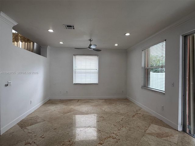 1474 NW 153rd Ln, Pembroke Pines, FL 33028