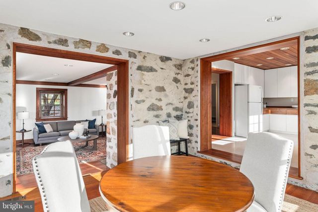 188 ABRAHAMS LN, Villanova, PA 19085