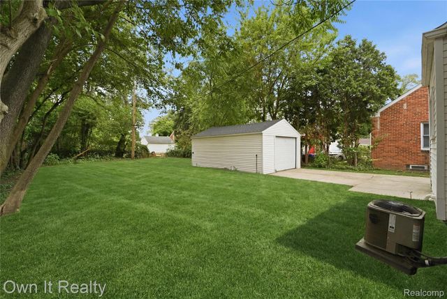 9964 Norborne, Redford Charter Township, MI 48239