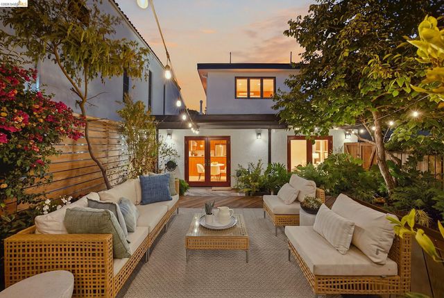 293 Santa Clara Ave., Oakland, CA 94610