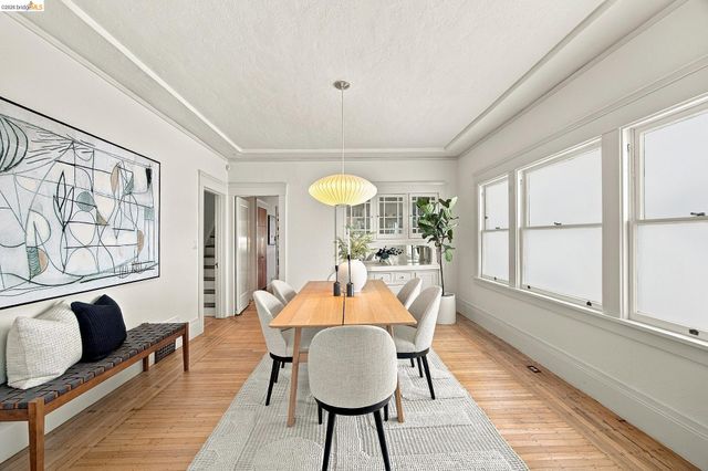 293 Santa Clara Ave., Oakland, CA 94610