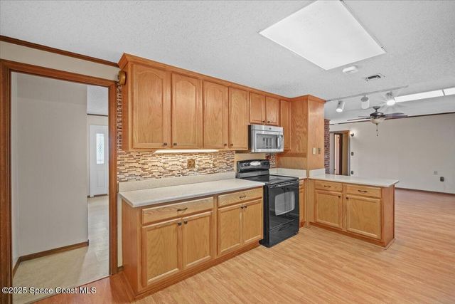 4855 Gandy Road, Mims, FL 32754