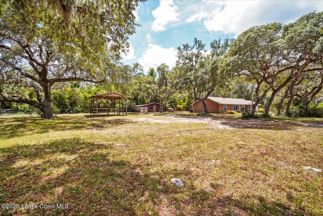 4855 Gandy Road, Mims, FL 32754