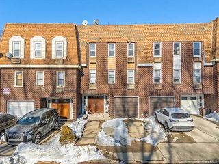 1327 Bell Boulevard 3, Bayside, NY 11360