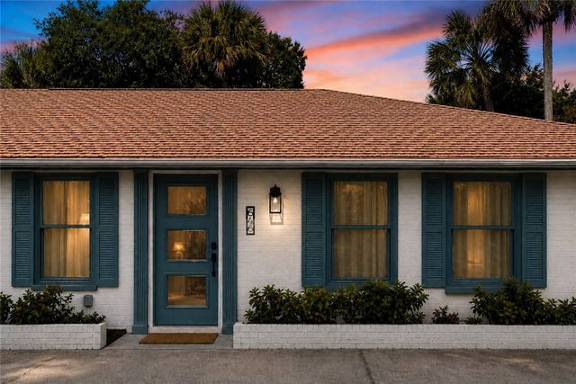 646 Honeysuckle Lane, Vero Beach, FL 32963