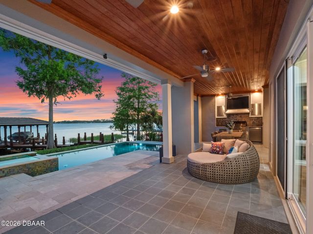 9916 Lone Tree Lane, Orlando, FL 32836