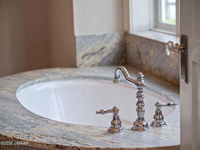 9916 Lone Tree Lane, Orlando, FL 32836