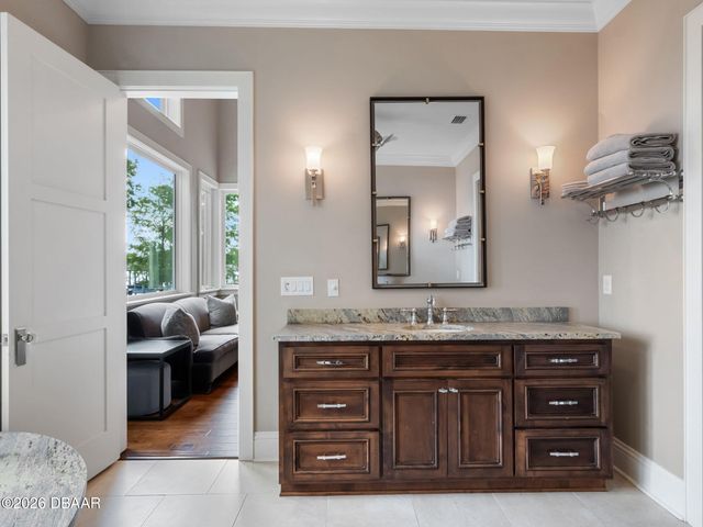 9916 Lone Tree Lane, Orlando, FL 32836