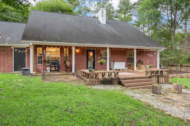 2420 Canter Lane, Conroe, TX 77384