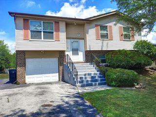 6230 Streamwood Lane, Matteson, IL 60443