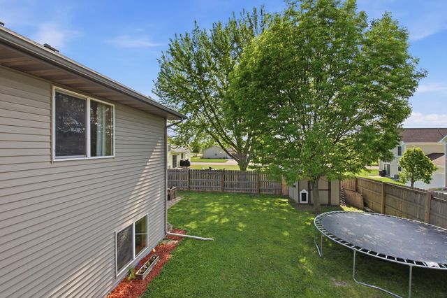 1705 Richland Avenue SW, Willmar, MN 56201