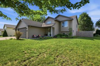 1705 Richland Avenue SW, Willmar, MN 56201