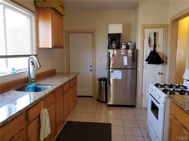 1410-12 Madison Street 12, Syracuse, NY 13210