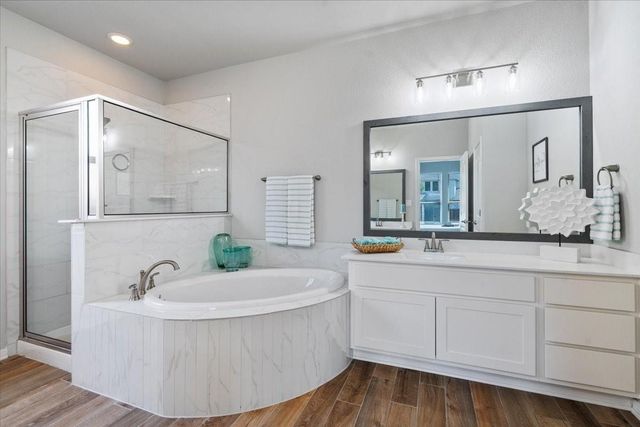 1928 Lakeside Ranch RD, Georgetown, TX 78633