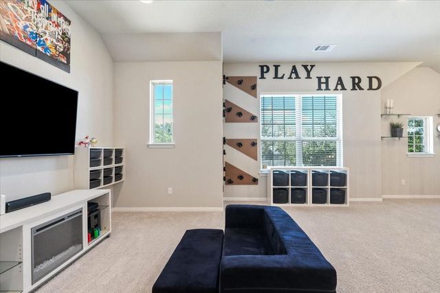 1928 Lakeside Ranch RD, Georgetown, TX 78633
