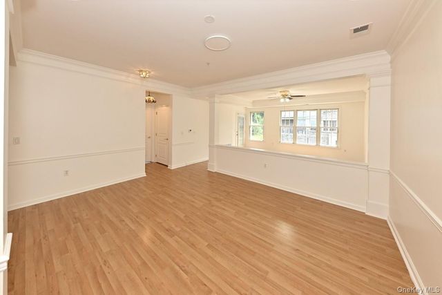 28 N De Baun Avenue 105, Suffern, NY 10901